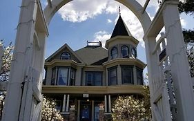Cherry Tree Inn B&B